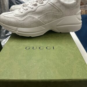 Gucci GG White Tessuto Supreme Sneakers
